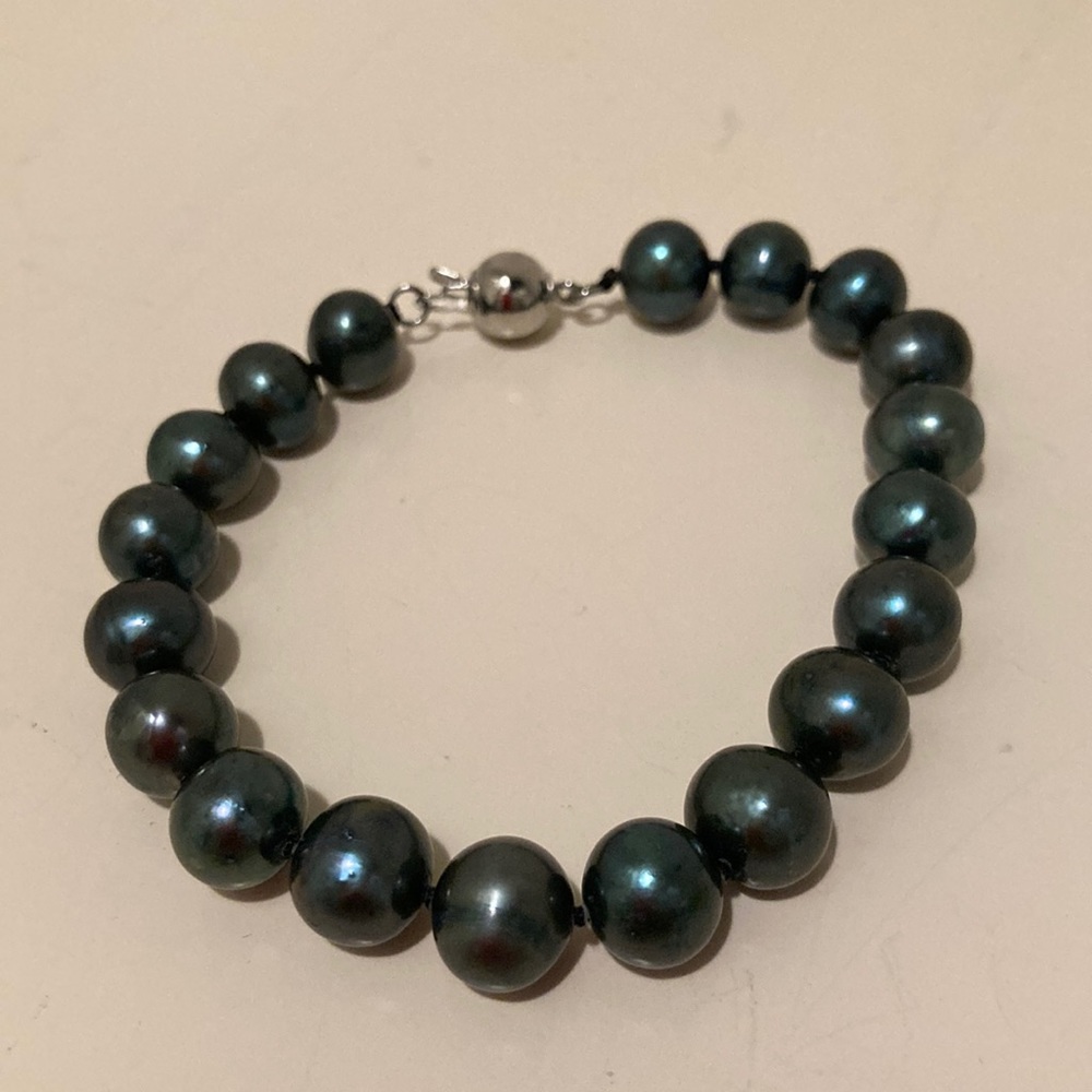 Peacock Pearl Bracelet with 14k gold clasp